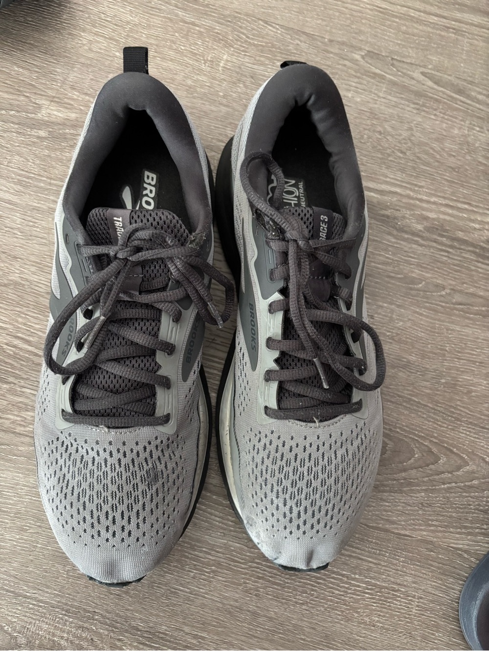 Brooks Men’s Athletic Shoes — Gray and Black